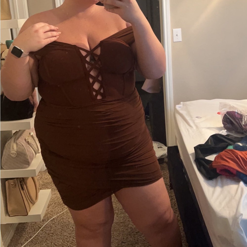 Plus size brown dress🤎